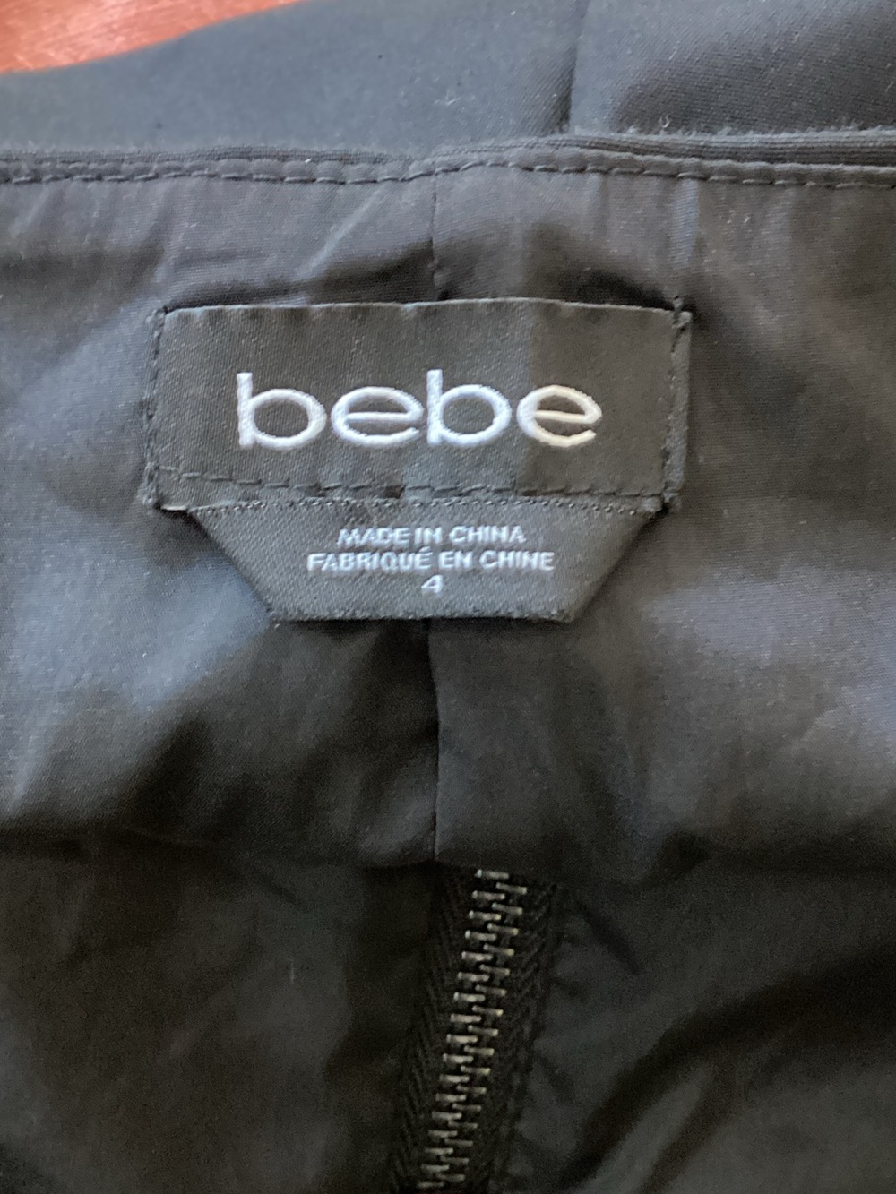 BEBE Zipper Pencil Skirt Black Size 4 - Picture 4 of 4